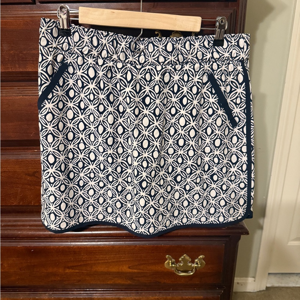 Talbots Navy and White Skort Resort Wear